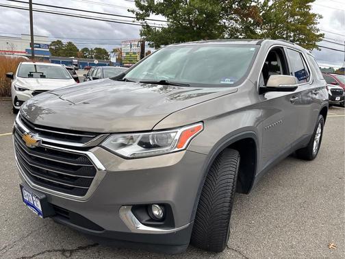 2018 Chevrolet Traverse LT Cloth