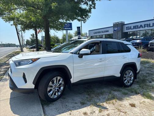 2019 Toyota RAV4 XLE Premium