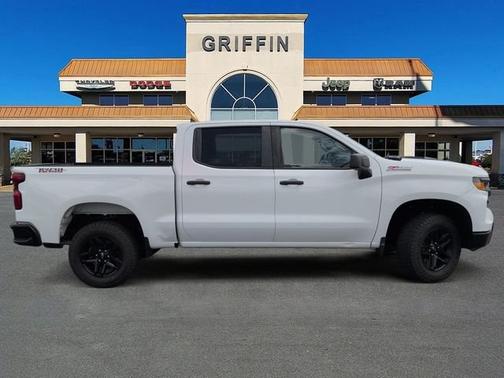 White 2022 Chevrolet Silverado 1500 Custom Trail Boss