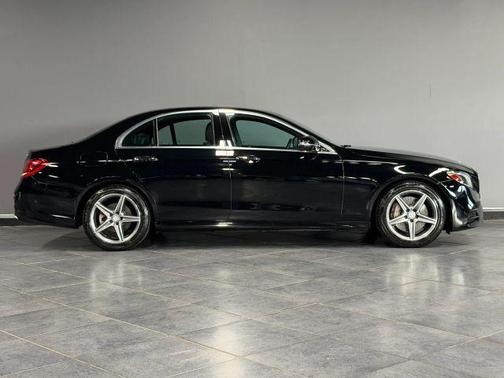 Black 2017 Mercedes-Benz E-Class E 300 4MATIC