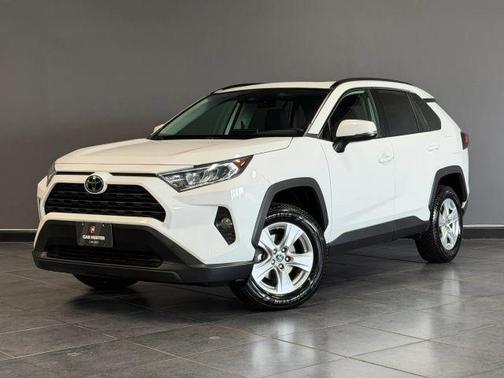 White 2019 Toyota RAV4 XLE