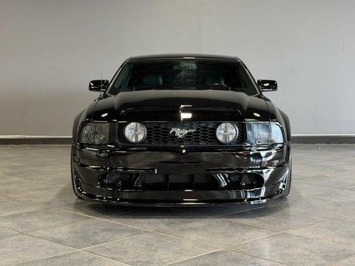 Black 2006 Ford Mustang GT Premium