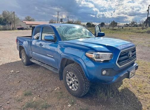 2016 Toyota Tacoma SR5