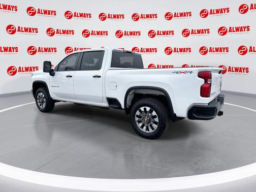 2023 Chevrolet Silverado 2500 Custom