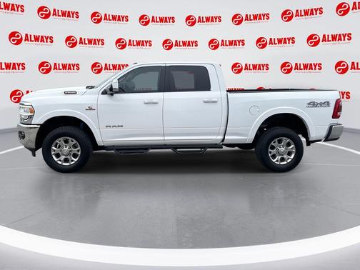 2019 RAM 2500 Laramie Crew Cab 4x4 6'4' Box