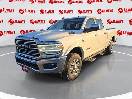 2019 RAM 2500 Laramie Crew Cab 4x4 6'4' Box