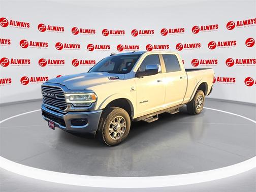 2019 RAM 2500 Laramie Crew Cab 4x4 6'4' Box