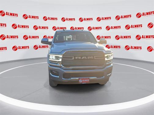 2019 RAM 2500 Laramie Crew Cab 4x4 6'4' Box