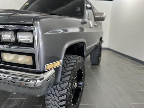 1990 Chevrolet Blazer Base