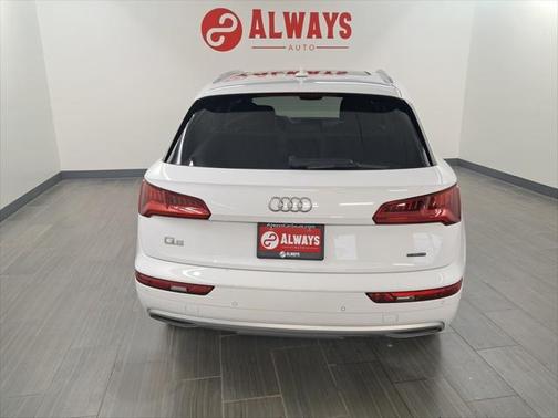 2019 Audi Q5 2.0T Premium Plus