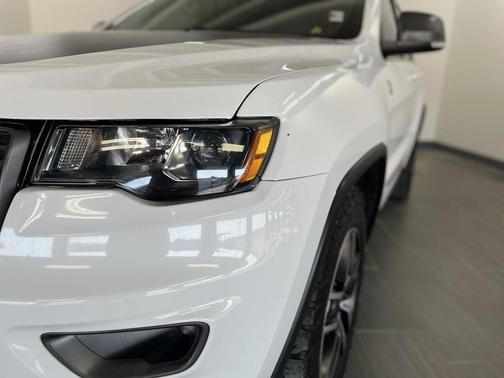 2020 Jeep Grand Cherokee Trailhawk