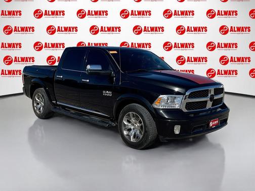 2017 RAM 1500 Limited Crew Cab 4x2 5'7' Box