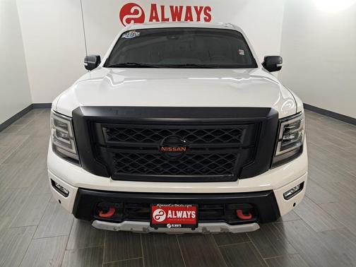 2020 Nissan Titan PRO-4X