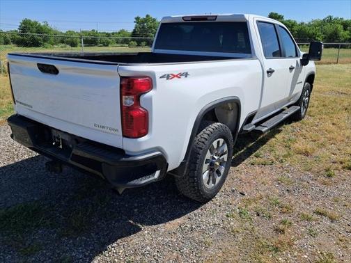 2023 Chevrolet Silverado 2500 Custom