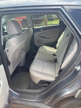 2016 Hyundai TUCSON SE