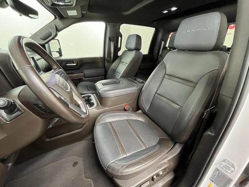 2022 GMC Sierra 2500 Denali