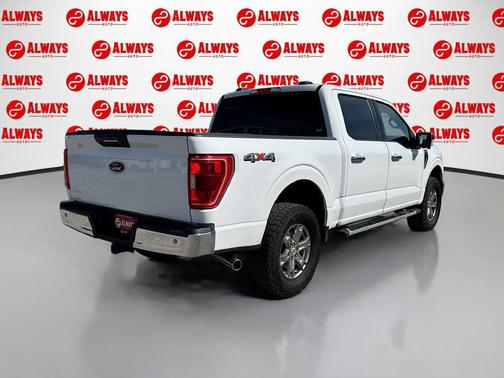 Oxford White 2023 Ford F-150 XLT
