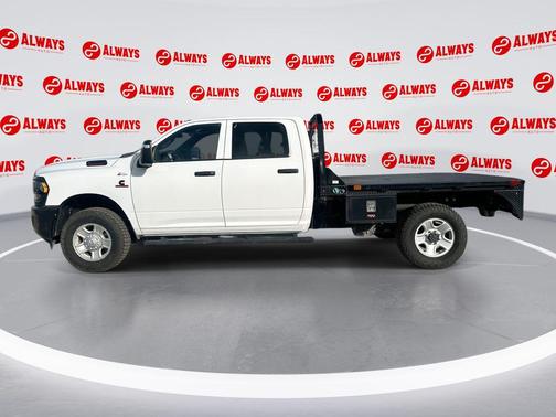 2023 RAM 2500 Tradesman Crew Cab 4x4 8' Box