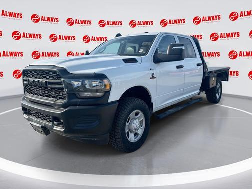 2023 RAM 2500 Tradesman Crew Cab 4x4 8' Box