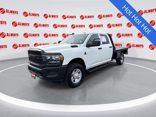 2023 RAM 2500 Tradesman Crew Cab 4x4 8' Box
