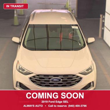 White Platinum Metallic Tri-Coat 2019 Ford Edge SEL