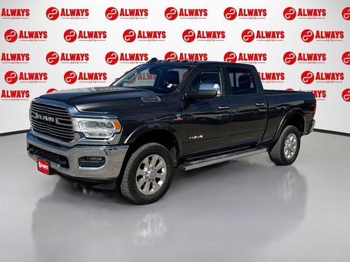 2019 RAM 2500 Laramie Crew Cab 4x4 6'4' Box