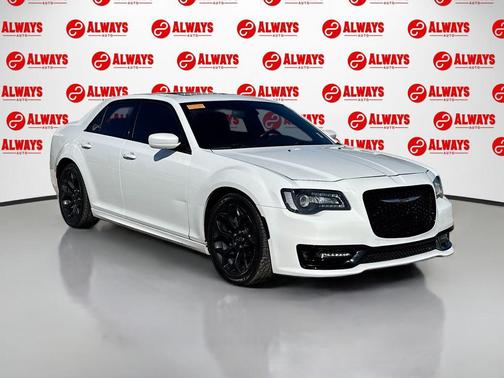 2019 Chrysler 300 S