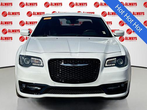 2019 Chrysler 300 S