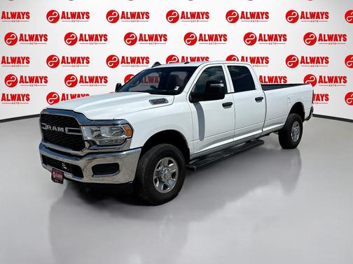 2023 RAM 2500 Tradesman Crew Cab 4x4 8' Box
