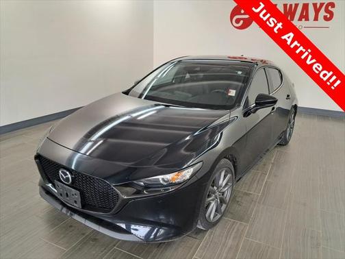 2019 Mazda Mazda3 FWD w/Preferred Package