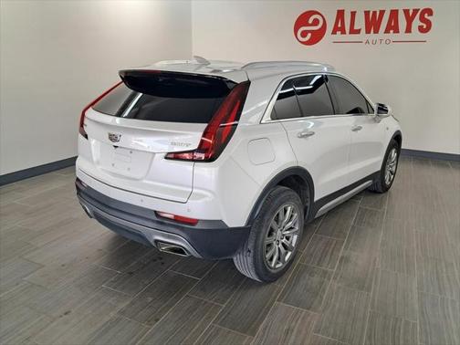 2020 Cadillac XT4 Premium Luxury