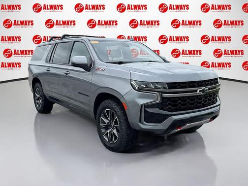 Satin Steel Metallic 2022 Chevrolet Suburban 4WD Z71