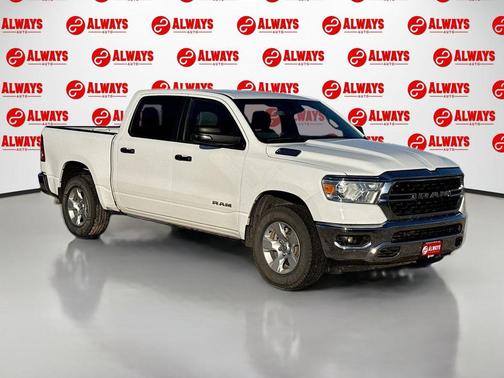 2024 RAM 1500 Big Horn/Lone Star