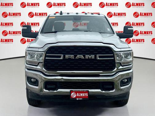 Bright White Clearcoat 2023 RAM 3500 Big Horn Crew Cab 4x4 8' Box