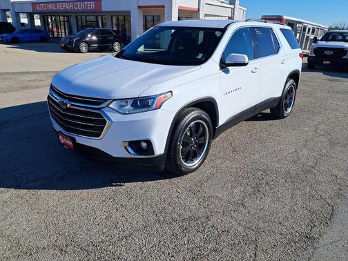 2021 Chevrolet Traverse LT Cloth