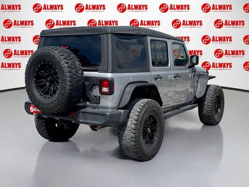 Billet Silver Metallic Clearcoat 2019 Jeep Wrangler Unlimited Sahara