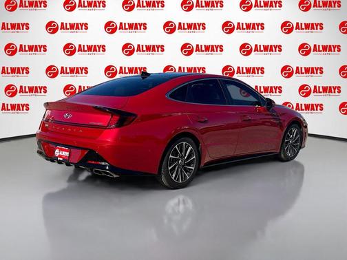 2021 Hyundai SONATA Limited