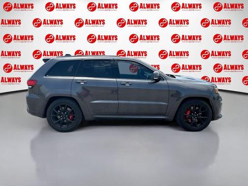 Granite Crystal Metallic Clearcoat 2016 Jeep Grand Cherokee SRT