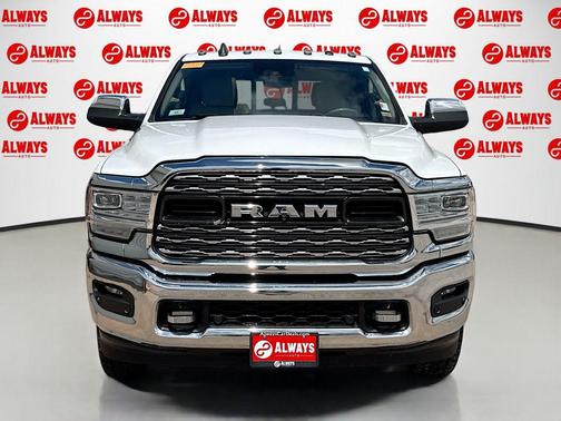 2022 RAM 3500 Limited Crew Cab 4x4 6'4' Box