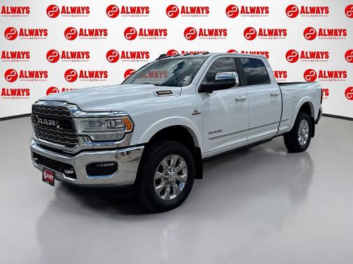 2022 RAM 3500 Limited Crew Cab 4x4 6'4' Box