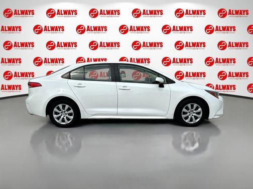 White 2022 Toyota Corolla LE