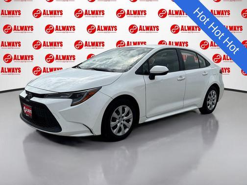 White 2022 Toyota Corolla LE