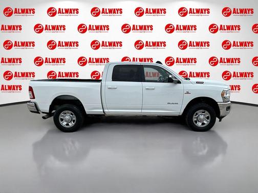 2022 RAM 2500 Big Horn Crew Cab 4x4 6'4' Box