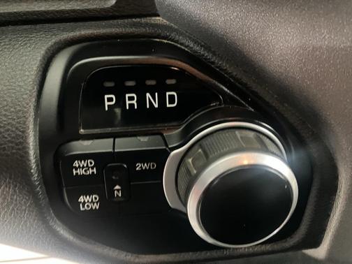 2022 RAM 2500 Tradesman Regular Cab 4x4 8' Box