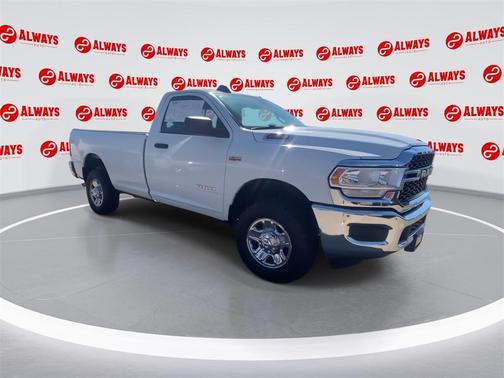 2022 RAM 2500 Tradesman Regular Cab 4x4 8' Box