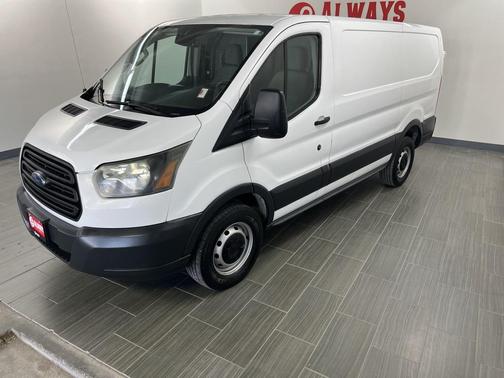 2017 Ford Transit-250 Base
