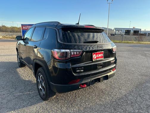 2022 Jeep Compass Trailhawk