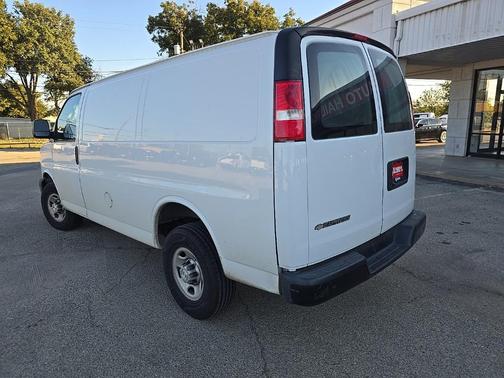 2021 Chevrolet Express 2500 RWD 2500 Regular Wheelbase WT