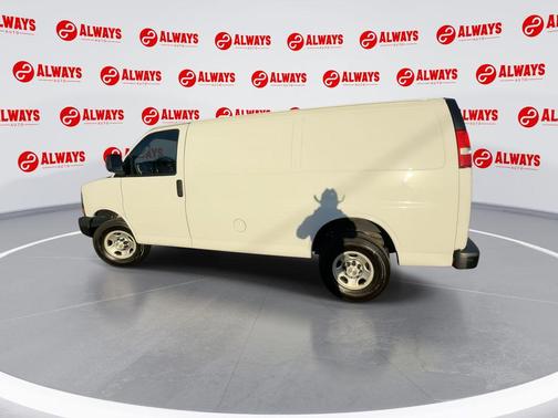 2021 Chevrolet Express 2500 RWD 2500 Regular Wheelbase WT