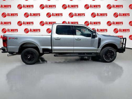 ICONIC SILVER 2023 Ford F-250 XLT